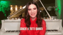 Grazie A Tutti Quanti Laura Pausini GIF