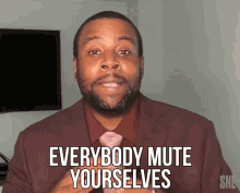 Everybody Mute Yourselves Kenan Thompson GIF - Everybody Mute Yourselves Kenan Thompson Saturday Night Live GIFs