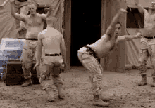 funny dancing soldier twerk shake your booty