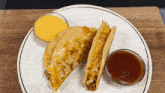 Taco Bell Grilled Cheese Dipping Taco GIF - Taco Bell Grilled Cheese Dipping Taco Tacos GIFs