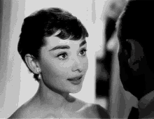 麗しのサブリナ　オードリー・ヘプバーン GIF - Sabrina Hepburn GIFs