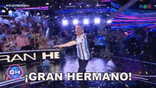 Gran Hermano Santiago Del Moro GIF - Gran Hermano Santiago Del Moro Programa 60 GIFs