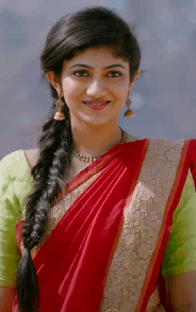 Saree Drishya Raghunath GIF - Saree Drishya Raghunath Indian Girl GIFs