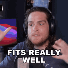Fits Really Well Sam Johnson GIF - Fits Really Well Sam Johnson Fits Perfectly GIFs