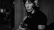 Roger Waters GIF - Roger Waters GIFs