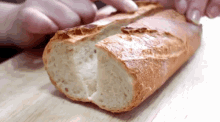 바게트 빵 GIF - Baguette Bread Cut GIFs