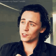 Tom Hiddleston Loki GIF - Tom Hiddleston Loki Thor Ragnarok GIFs