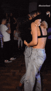 Lesbian Dance Lesbian Dancing GIF - Lesbian Dance Lesbian Dancing Bachata GIFs