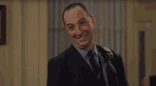 When You'Re Trying To Be Happy But Dying Inside GIF - Tony Hale Fake Smile Dying GIFs