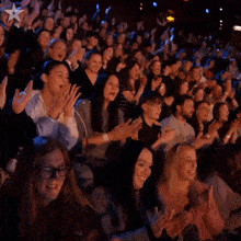 Clapping Britain'S Got Talent GIF - Clapping Britain'S Got Talent Well Done GIFs