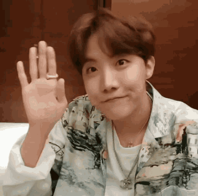 Jhope Bye GIF - Jhope Bye Bts - Discover & Share GIFs
