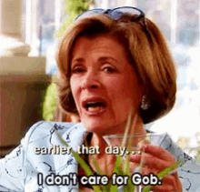 Arrested Development Lucille Bluth I GIF - Arrested Development Lucille Bluth I I Dont Care Forgob GIFs
