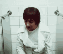 Keith Moon The Who GIF - Keith Moon The Who Bathroom GIFs