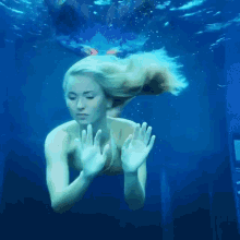 mermaid lebedyan48 underwater