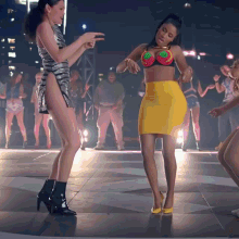 Nicki Minaj Bang Bang GIF - Nicki Minaj Bang Bang GIFs