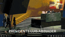 Luis Abinader Luis Abinader Corona GIF - Luis Abinader Luis Abinader Corona Presidente Luis Abinader GIFs