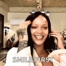 Rihanna Rihanna Smile GIF - Rihanna Rihanna Smile Rihanna Cute GIFs