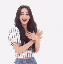 Butterfly Happy GIF - Butterfly Happy Smile GIFs