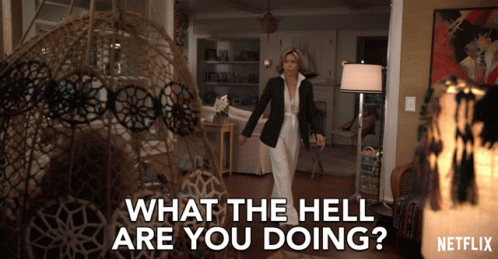 What The Hell Are You Doing Jane Fonda GIF - What The Hell Are You Doing Jane Fonda Grace Hanson GIFs