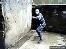 GIF