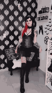 Gothic Girl Goth Girl GIF - Gothic Girl Goth Girl Corsage GIFs