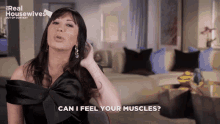 Elyse Rhony Muscles Feel Your Muscles GIF - Elyse Rhony Muscles Feel Your Muscles Elyse Slaine GIFs