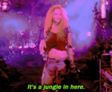 Uma Thurman Its A Jungle In Here GIF - Uma Thurman Its A Jungle In Here Poison Ivy GIFs