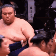 Takakeisho Vibing GIF - Takakeisho Vibing Sumo GIFs