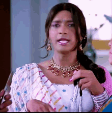 Boy In Saree Paying Guests GIF
