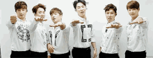신화 GIF - Shinhwa Didnt Get The Memo K Pop GIFs