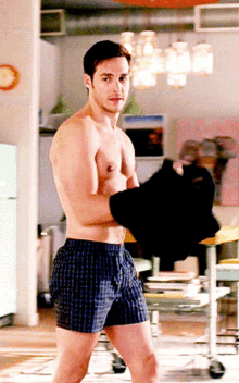 Shirtless Handsome GIF - Shirtless Handsome Cute GIFs