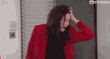 Linda Lung Hair Falling Out GIF - Linda Lung Hair Falling Out Stressed GIFs