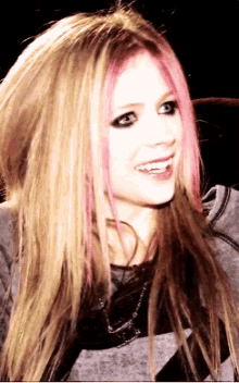 Avril Lavigne Laugh GIF - Avril Lavigne Laugh GIFs