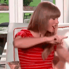 Breathelux Red GIF - Breathelux Red Taylor Swift GIFs