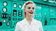 Margot Robbie Terminal GIF - Margot Robbie Terminal GIFs