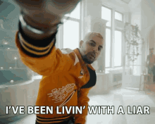 Ive Been Livin With A Liar Liar GIF - Ive Been Livin With A Liar Liar Deceived GIFs