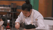 Chopping Top Chef GIF - Chopping Top Chef Cooking GIFs