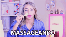 Massageando Junia Gabriela GIF - Massageando Junia Gabriela Esfregando Calmamente GIFs
