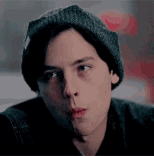 Jughead Jones Chewing GIF - Jughead Jones Chewing Cole Sprouse GIFs