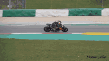 Riding Racing GIF - Riding Racing Motorbike GIFs