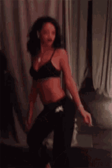 Rih1 Rihanna GIF - Rih1 Rihanna Dance GIFs