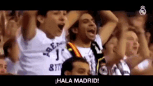 Real Madrid Hala Madrid Afición GIF - Real Madrid Hala Madrid Aficion GIFs