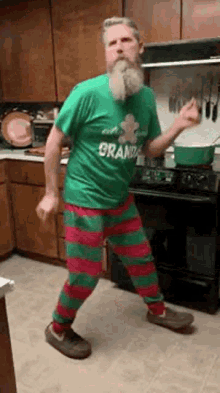 dancing dance elf granddad shake