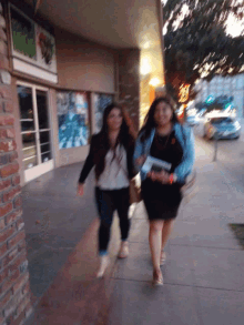 Girls Night Out GIF - Girls Night Out Downtown GIFs