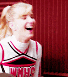 Glee Brittany Pierce GIF - Glee Brittany Pierce Laughing GIFs