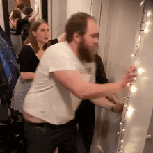 Svisdal Party GIF - Svisdal Party Drunk GIFs