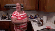 Honey Boo Boo: Mama Makes Out With Ketchup Bottle GIF