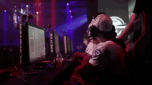 Clayster Water GIF - Clayster Water Drink GIFs