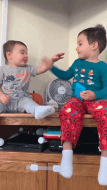 Toddler Fight GIF - Toddler Fight Cute GIFs