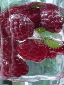 Red Stroberry GIF - Red Stroberry GIFs